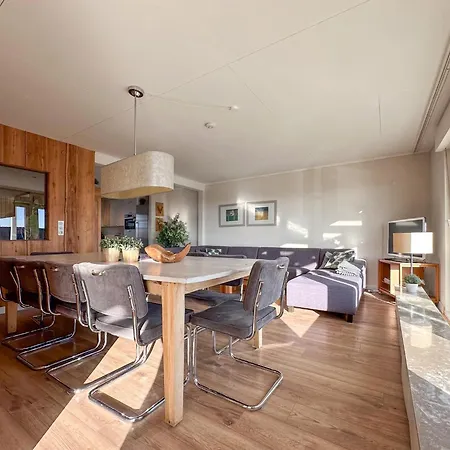 Hanneke Holiday home *