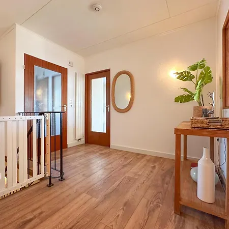 Hanneke Holiday home *